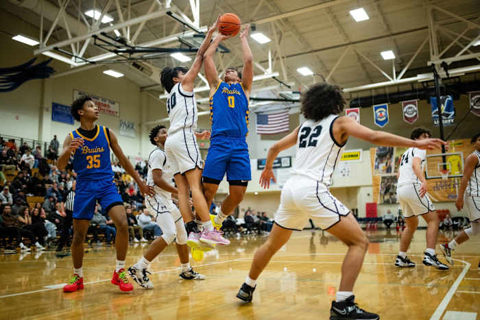 Barlow Mountainside boys basketball Les Schwab Invitational game December 26 2023 Naji Saker-44